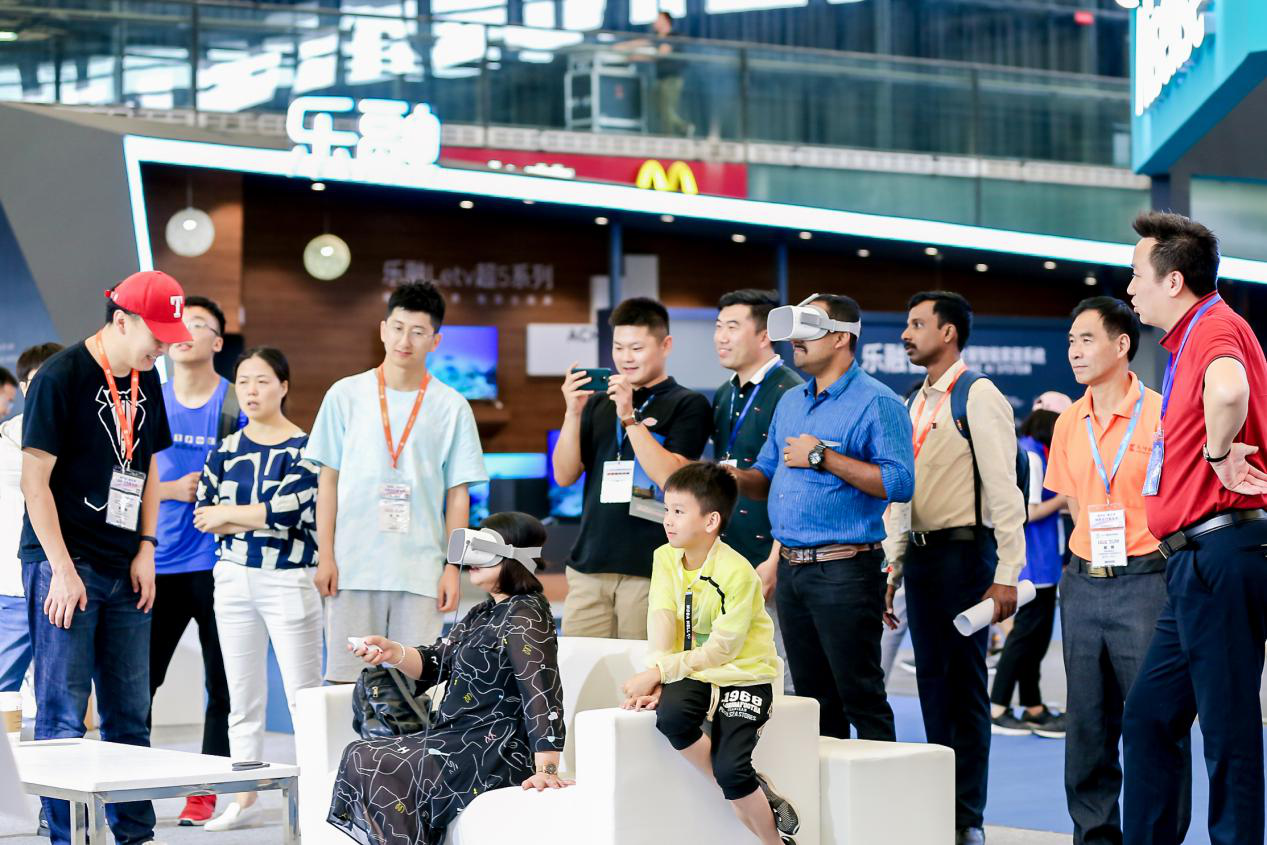 7、 31上海见!ChinaJoy+iLife=数字娱乐和科技生活的超级嘉年华! 7、 31上海见!ChinaJoy+iLife=数字娱乐和科技生活的超级嘉年华!